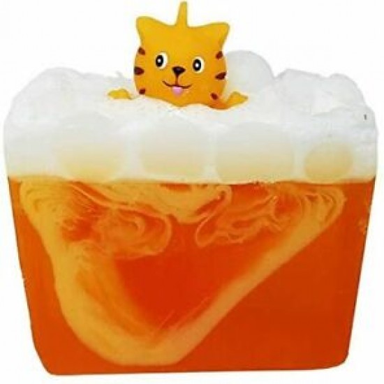 Purrfect soap slice with toy